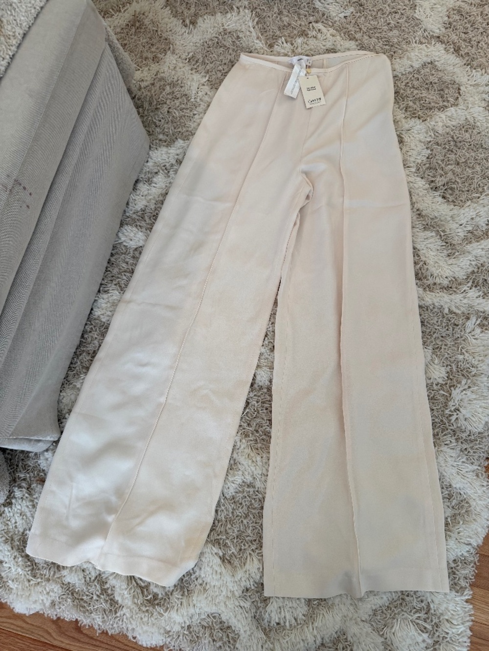 MANGO Wide Leg Trousers – Cream / Beige – NEW WITH TAGS – Size S (EU 36 / US 6)